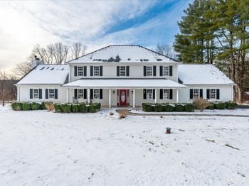 1093 Monroe Turnpike