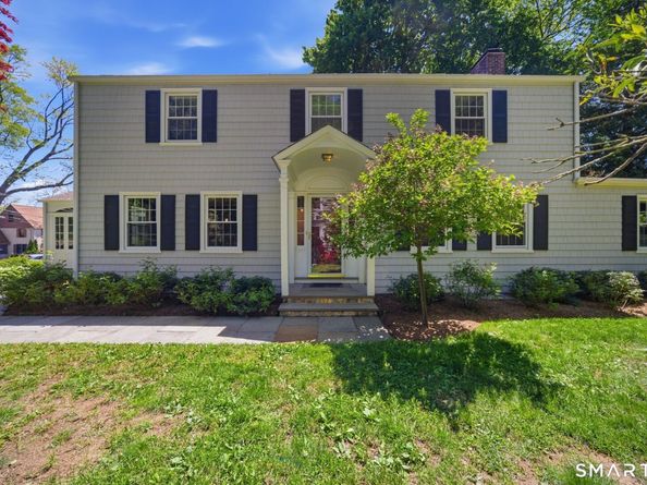 3 Knickerbocker Avenue, Norwalk CT 06855