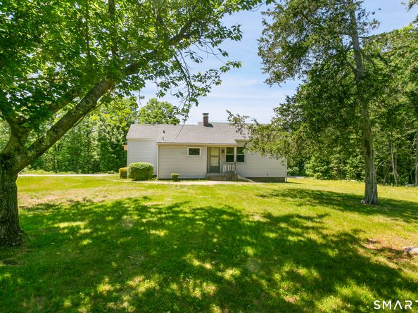 11 Bear Mountain Road, New Fairfield CT 06812