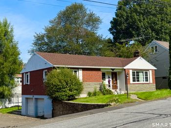 406 Lakeside Drive