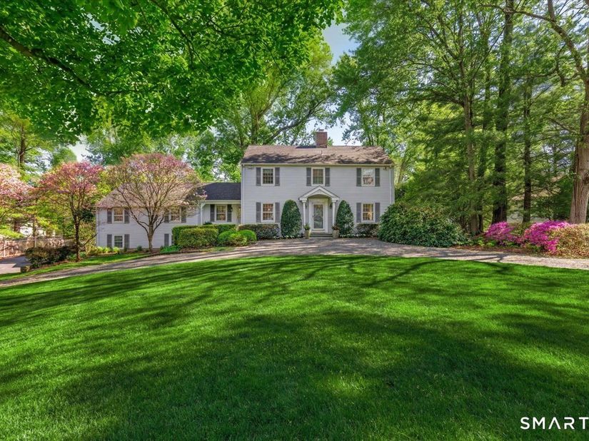 12 Norholt Drive, New Canaan CT 06840