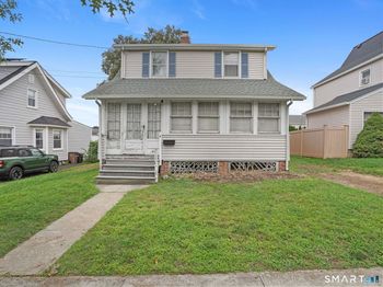 23 Forest Lawn Avenue