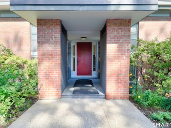 160 Fairfield Woods Road