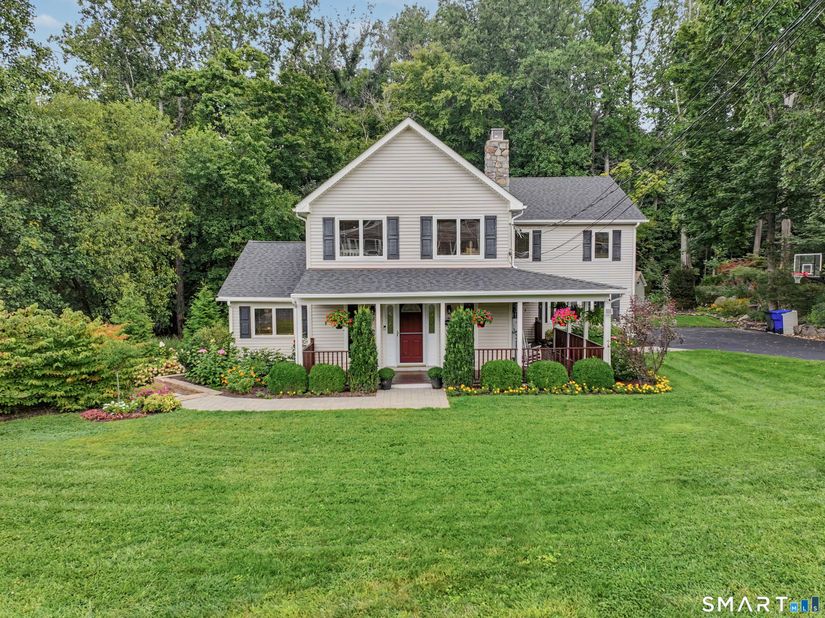 5 Thaddeus Avenue, Danbury CT 06811