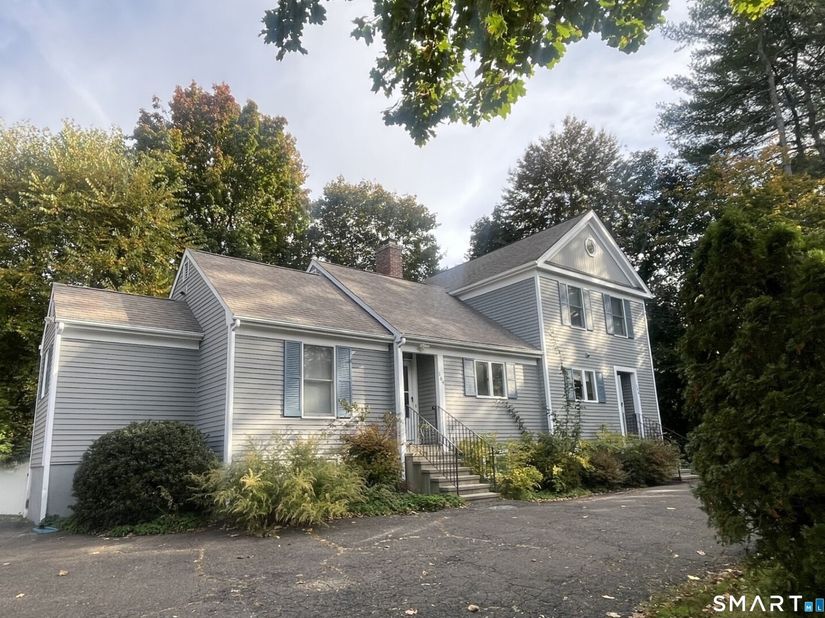 164 New Norwalk Road, New Canaan CT 06840
