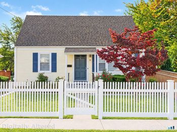 21 Van Buskirk Avenue