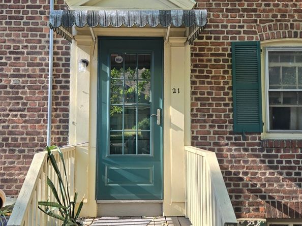 21 Little Street, Bridgeport CT 06604