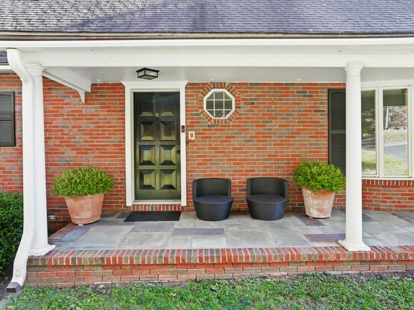 244 Strobel Road, Trumbull CT 06611