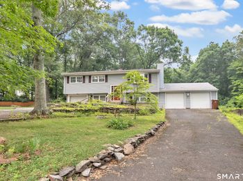 19 Meadowlark Drive