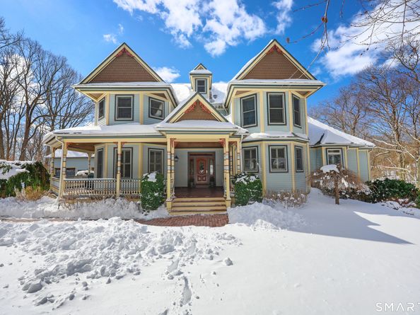 205 E Rocks Road, Norwalk CT 06851