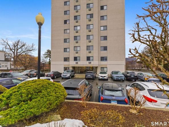 51 Schuyler Avenue APT 7E, Stamford CT 06902