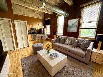 325 Lafayette Street