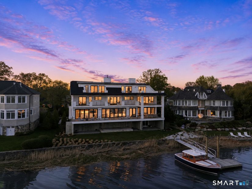 4 Little Cove Lane, Greenwich CT 06870