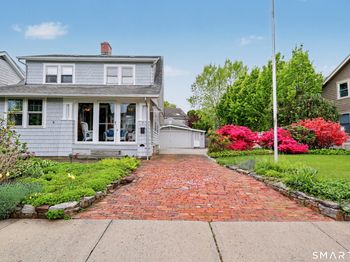 7 Elliott Street
