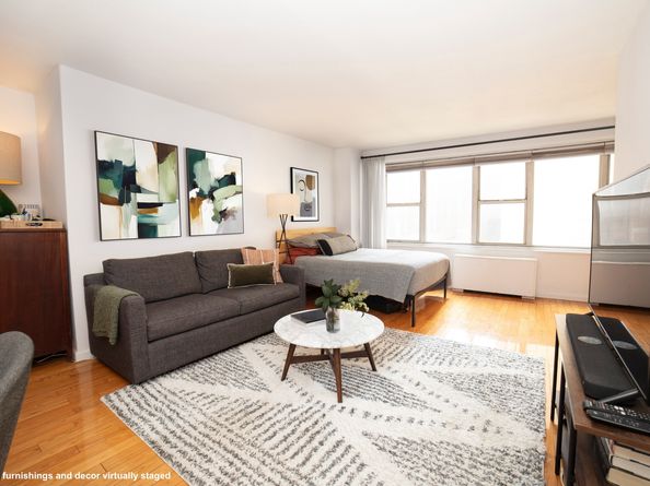 69 5th Avenue 5A, New York NY 10003