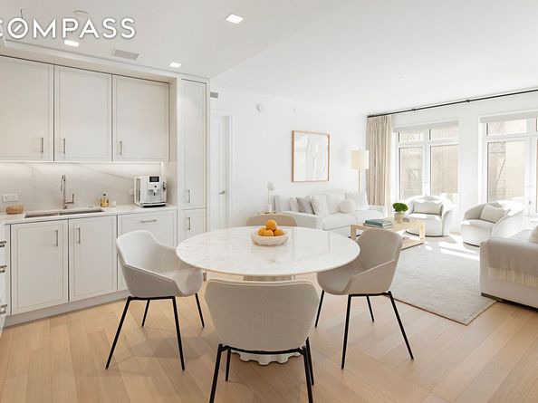 200 East 83rd Street 4A, New York NY 10028