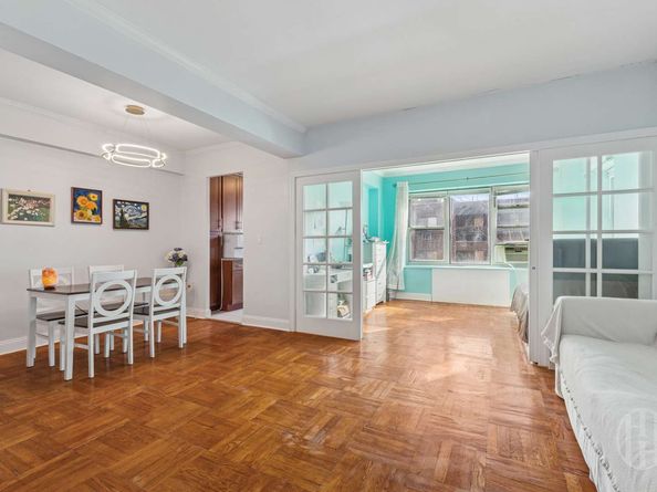 63-33 98th Place 6Q, Queens NY 11374