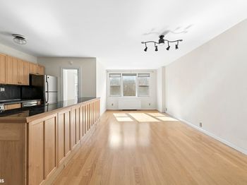201 East 36th Street
