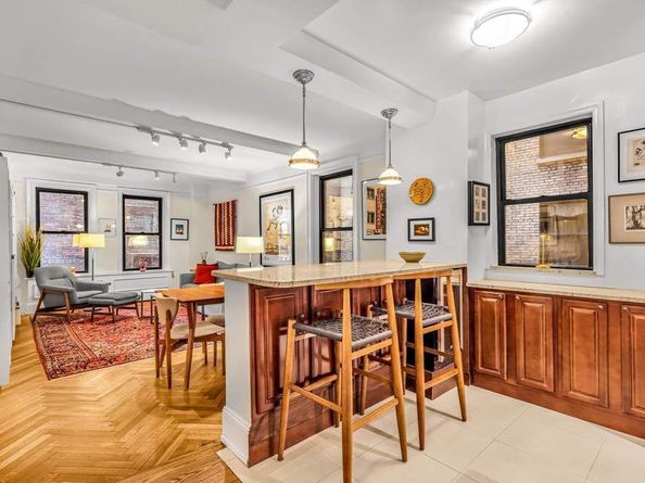 1230 Park Avenue 6A, New York NY 10128