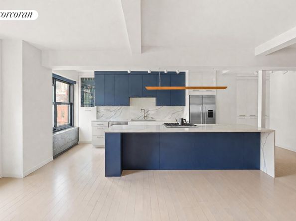 300 West 23rd Street 8H, New York NY 10011