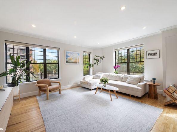 370 Central Park W 314, New York NY 10025