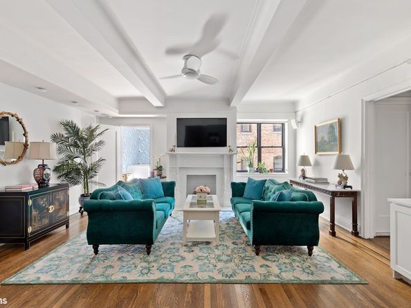 49 East 96th Street 4B, New York NY 10128