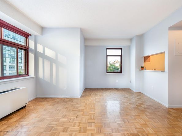 4-74 48th Avenue 3BB, Queens NY 11109