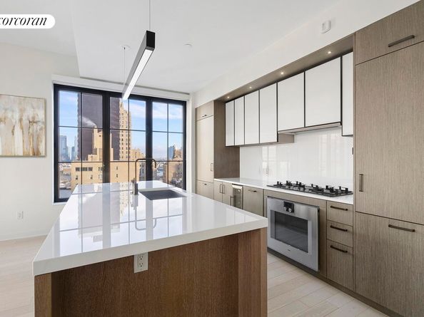 959 1st Avenue 17B, New York NY 10022