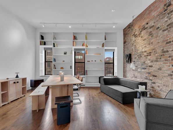 305 East 4th Street 5, New York NY 10009