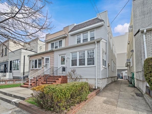 961 Dahill Road, Brooklyn NY 11204
