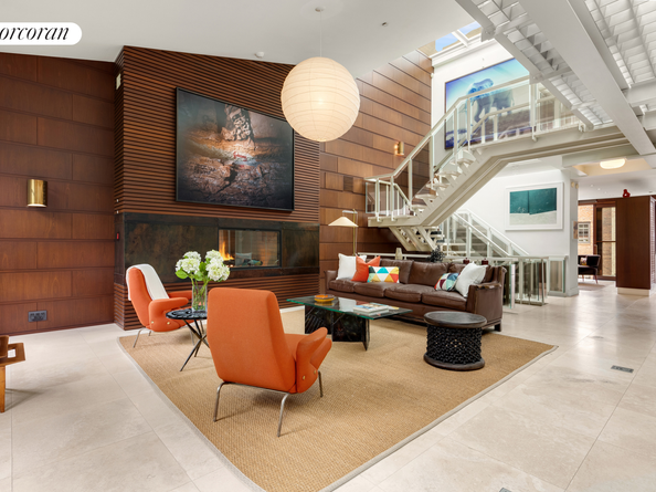 22 Gramercy Park S PH, New York NY 10003