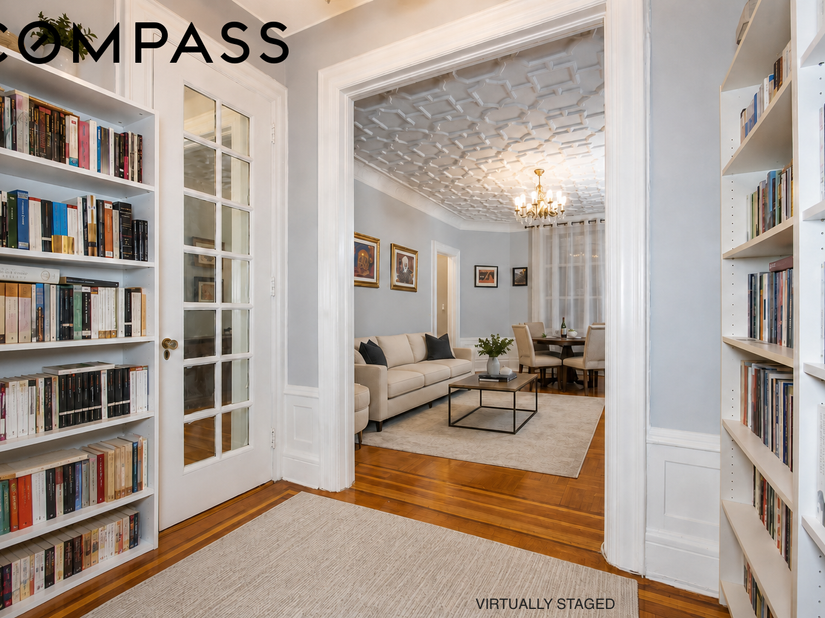 200 West 54th Street 9C, New York NY 10019