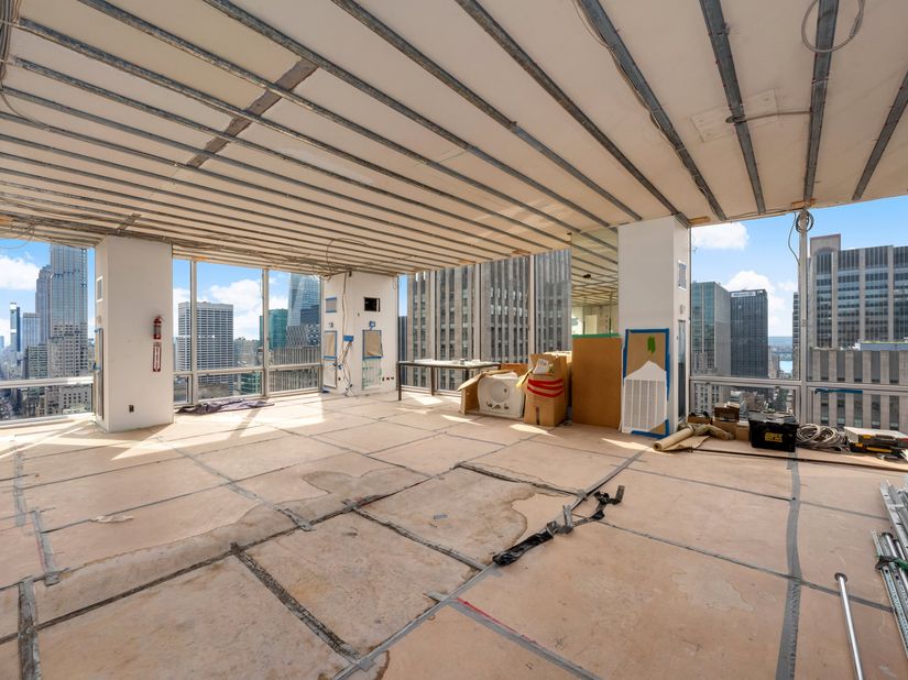 641 5th Avenue 36H, New York NY 10022