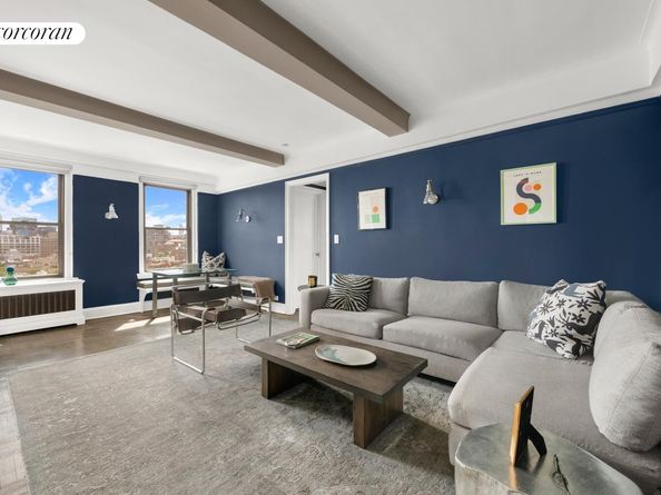 136 Waverly Place 14E, New York NY 10014