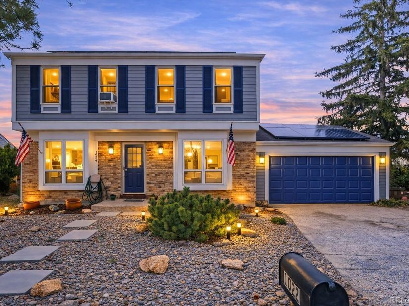 1024 S Mobile Street, Aurora CO 80017