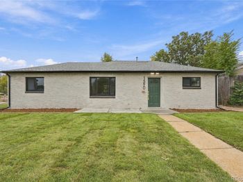 1590 Oak Place
