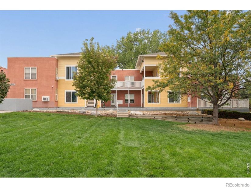 2610 Iris Avenue 105, Boulder CO 80304