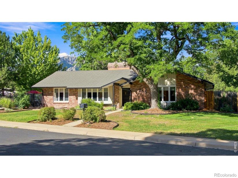 385 Fox Drive, Boulder CO 80303