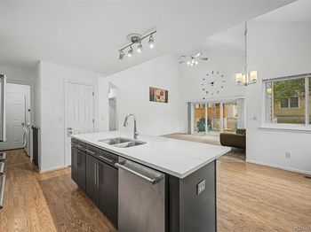 8043 W 78th Place