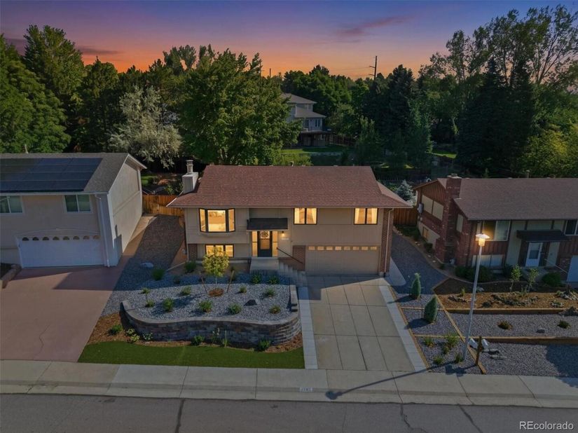 11707 W Jewell Drive, Lakewood CO 80228