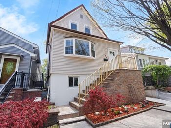 774 8th Street