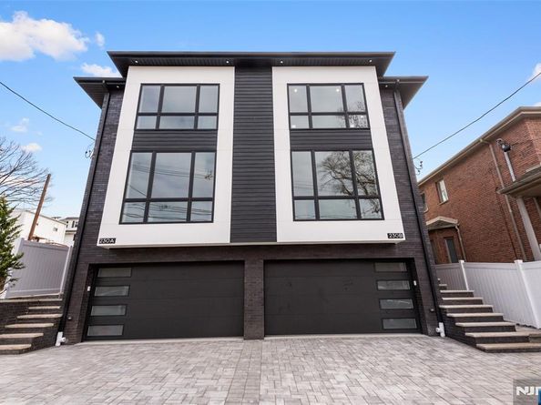 230 8th Street, Palisades Park NJ 07650