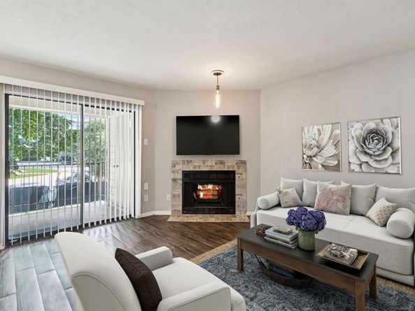 2505  Wedglea Drive  209, Dallas Texas 75211