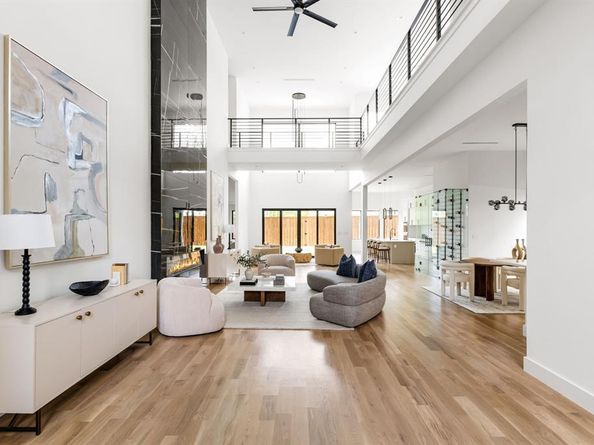 3869  Wemdon Drive , Dallas Texas 75220