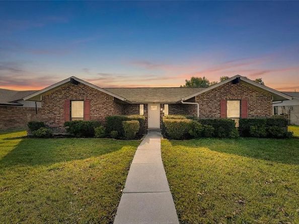 1206  Misty Way , Garland Texas 75040