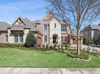 812  Lake Carillon Lane 