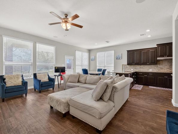 7815  Kettle Creek Drive , Arlington Texas 76001