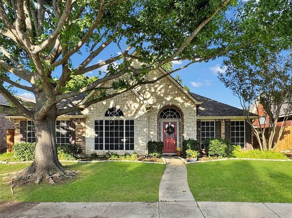 2625  Cheverny Drive , McKinney Texas 75070