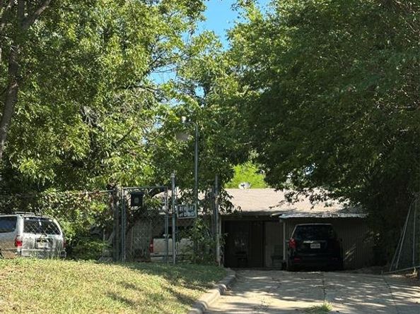 2505  Bomar Avenue , Fort Worth Texas 76103