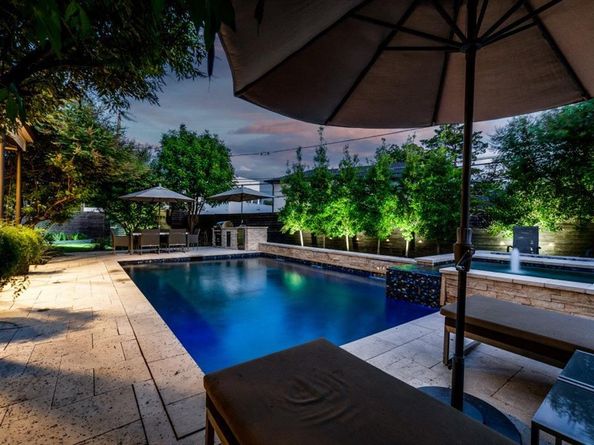 3866  Lively Lane , Dallas Texas 75220